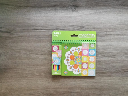 Kolorowanka z kredkami Apli Kids - Mandala
