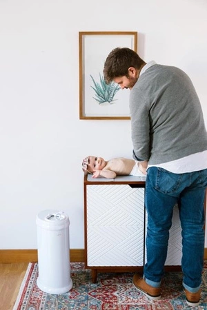 Ubbi Stalowy Kosz na Pieluchy White