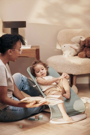 BABYBJORN - leżaczek BALANCE SOFT COTTON/JERSEY - Jasnoszałwiowy/Szary