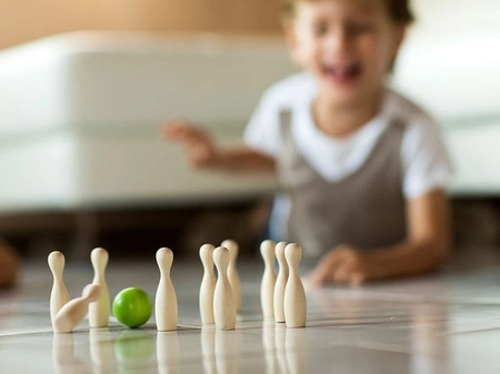 Drewniana gra zręcznościowa Mini kręgle 4l+ MILANIWOOD