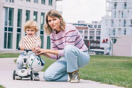 Zestaw Kask + SCOOTANDRIDE Highwaykick 1 2w1 Jeździk i hulajnoga 1-5 lat ASH