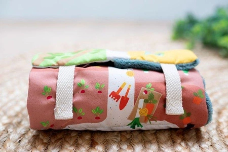 LILLIPUTIENS Mini - przytulanki rodzina krówek z rozkładaną matą Krówka Rosalie 2 lata+