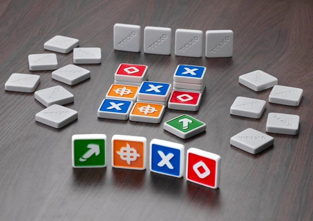 Trixo - gra strategiczna | FLEXIQ