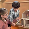 Drewniany modułowy domek dla lalek | Egmont Toys®
