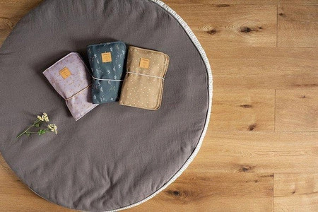 Lassig Casual Label Przewijak podróżny z etui na akcesoria Blobs forest