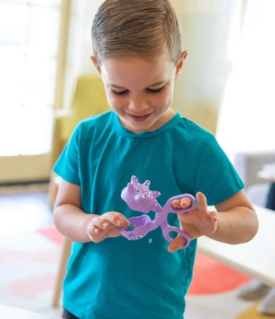 Glo Pals, Zestaw zabawek Glo Pals 5w1 rozwijających motorykę małą