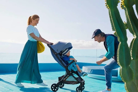 Easywalker Jackey Kompaktowy, samoskładający się wózek spacerowy z torbą transportową Sand Taupe