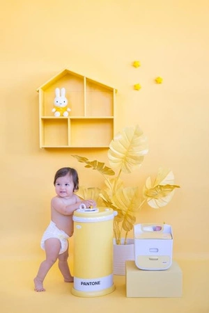 Ubbi Stalowy Kosz na Pieluchy Pantone Yellow