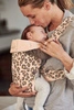 BABYBJORN MINI Cotton – nosidełko, Beż/Leopard