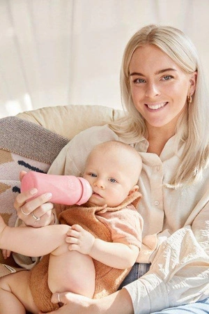 Szklana butelka ze smoczkiem M, 240 ml, różowa, Everyday Baby