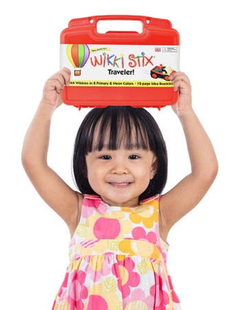 Woskowe sznureczki Wikki Stix - Czerwona walizka XL 144 szt