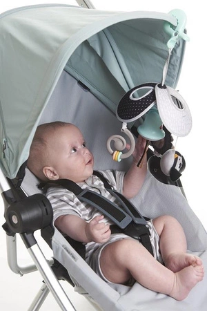 Karuzela podróżna kompaktowa Pack&Go - Magiczna Kraina - czarno-biała