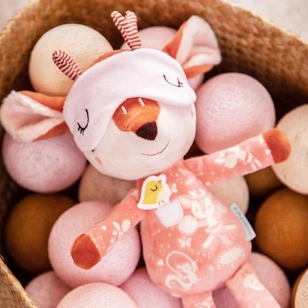 LILLIPUTIENS Przytulanka do spania z elementami fluorescencyjnymi Sarenka Stella 6m+