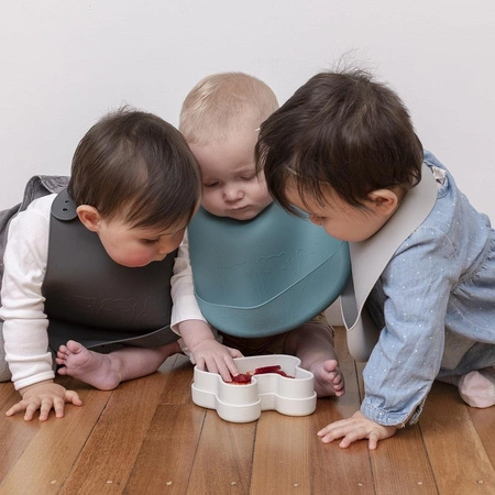 Zestaw śliniaków silikonowych z kieszonką We Might Be Tiny - Plum + Lilac