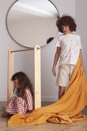 Wieszak na ubrania, Babai