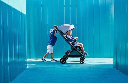 Easywalker Jackey Kompaktowy, samoskładający się wózek spacerowy z torbą transportową Forest Green