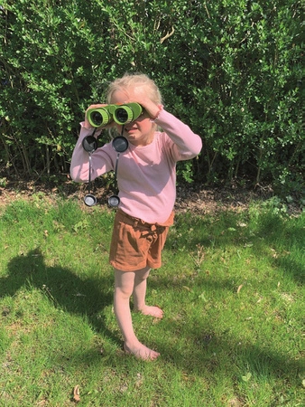 Navir, Lornetka zielono-pomaranczowa z osłoną i paskiem