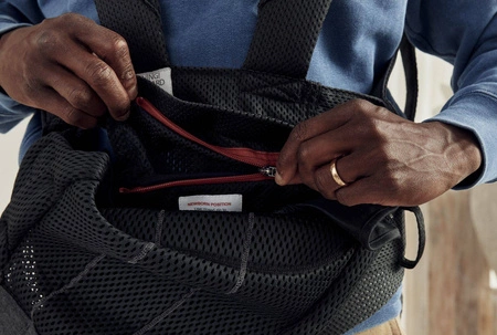 BABYBJORN - nosidełko Harmony 3D Mesh, Czarny