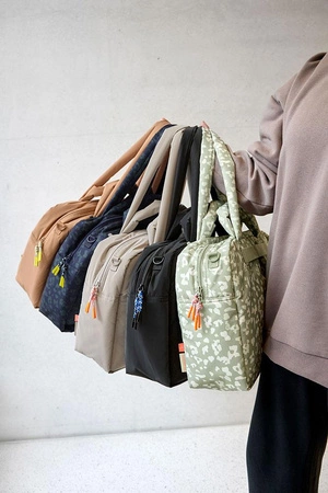 Lassig Green Label Torba dla mam z akcesoriami Everyday almond