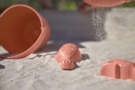 Lassig Zestaw 5 zabawek do piasku Water Friends różowy