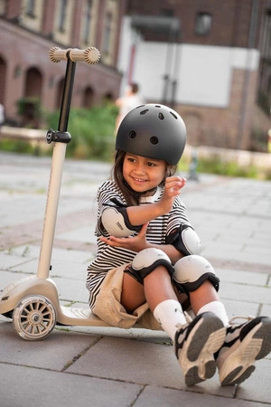 SCOOTANDRIDE Highwaykick 3S Hulajnoga z systemem sterowania 2w1 i kółkami LED składana 3+ Ash