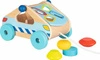 Drewniany samochód sorter do ciągnięcia z klockami Błękitek 58718-Goki, zabawka na sznurku