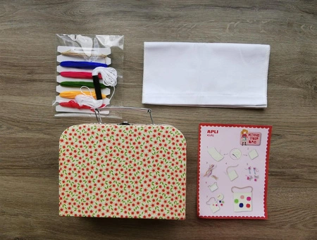 Zestaw do uszycia torebki Apli Kids