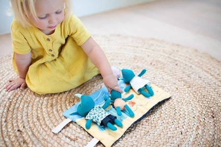 LILLIPUTIENS Mini - przytulanki rodzina nosorożców z rozkładaną matą Nosorożec Marius 2 lata+