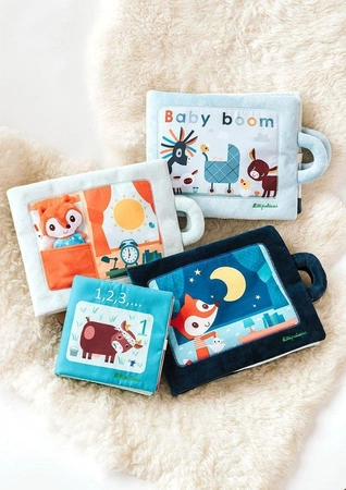 LILLIPUTIENS Miękka książeczka aktywizująca z mini - przytulankami „Baby boom” Farma 18 m+