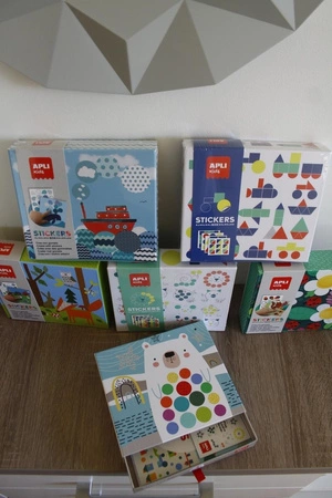 Zestaw z naklejkami Apli Kids - Las