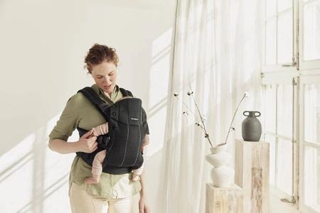 BABYBJORN - nosidełko Harmony 3D Mesh, Czarny
