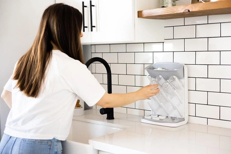 Ubbi Suszarka Stojąca na Butelki i Smoczki Grey