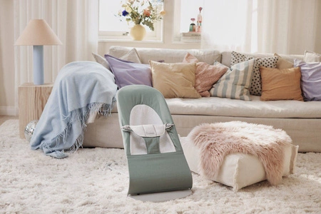 BABYBJORN - leżaczek BALANCE SOFT COTTON/JERSEY - Jasnoszałwiowy/Szary