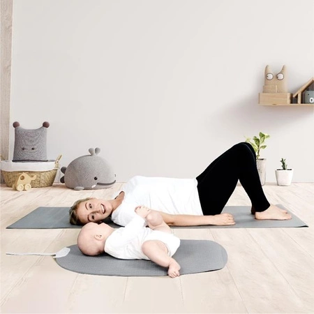 Shnuggle Mata do Zabawy Yoga Grey