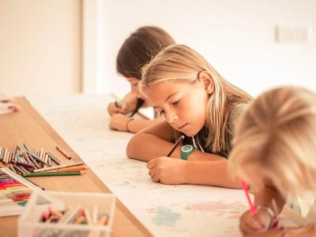 Kolorowanka w rolce 4 metry Apli Kids - Słodki świat