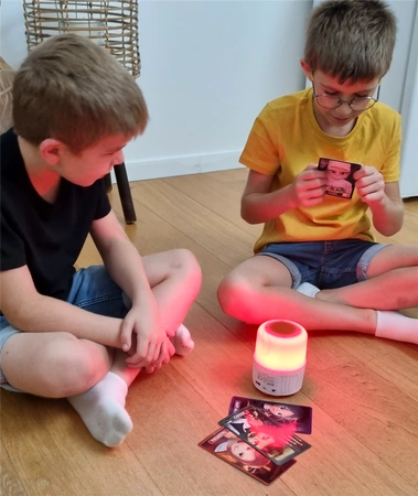 Lampka solarna-Latarka Bluetooth na kemping BN018