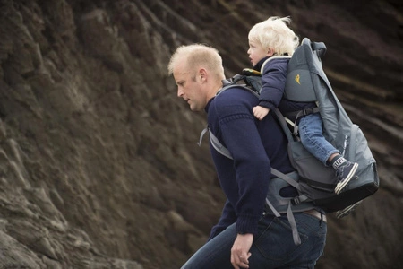 Nosidełko turystyczne LittleLife Cross Country Premium