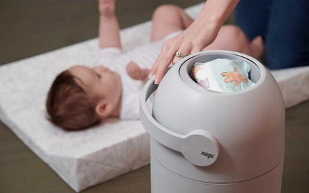 Kosz na zużyte pieluchy - różowy (na 25 pieluch) + worki