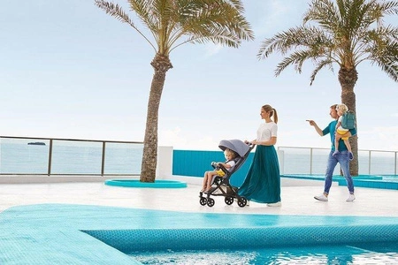 Easywalker Jackey Kompaktowy, samoskładający się wózek spacerowy z torbą transportową Shadow Black