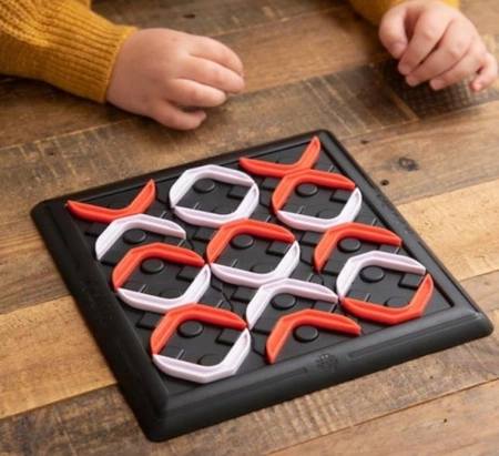 Fat Brain Toy Gra Strategiczna Zmień Kółko na Krzyżyk