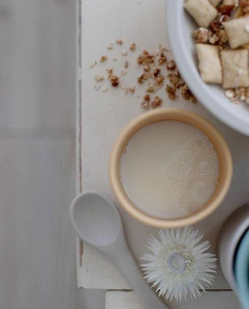 Baby Livia Kubeczek Blue Surf 400-8