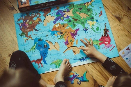 Mudpuppy Puzzle Świat dinozaurów z elementami w kształcie dinozaurów 80 elementów 5+