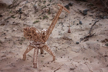 Puzzle mechaniczne 3D dźwig