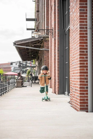 SCOOTANDRIDE Highwaykick 3S Hulajnoga z systemem sterowania 2w1 i kółkami LED składana 3+ Forest