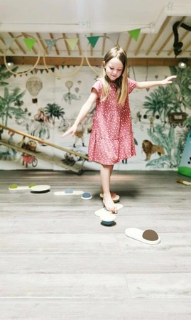 Równowaga balansujące kamienie 12242-Small Foot, zabawy rozwijające