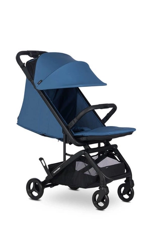 Easywalker Miley² Kompaktowy wózek spacerowy z torbą transportową Galaxy Blue
