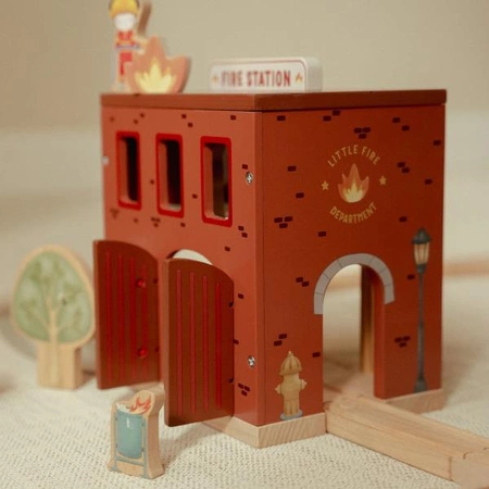Little Dutch Drewniana remiza strażacka LD4490