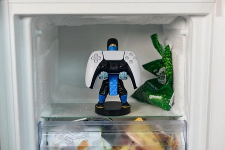 Stojak Mortal Kombat Sub-Zero (20 cm)