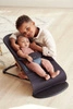 BABYBJORN - leżaczek BALANCE SOFT - Czarny / Ciemnoszary + Zabawka