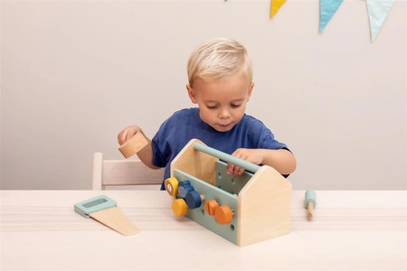 Drewniana skrzynka z narzędziami  19 elementów